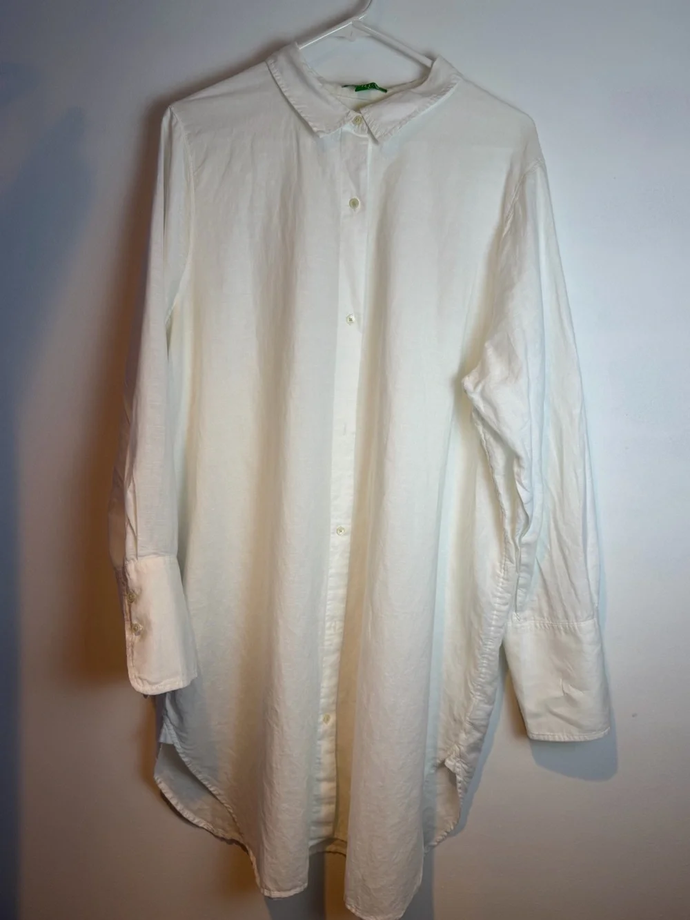 Women’s White Linen Blend Beach Shirt Cover-Up